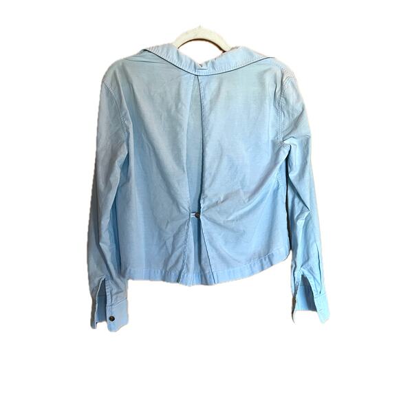 XS Jenni Kayne cropped light blue chambray blouse button back - Picture 2 of 3